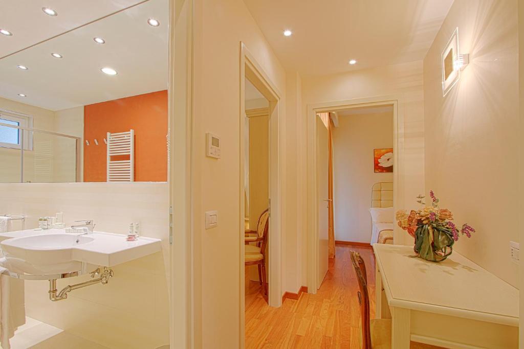 Hotel Hawaii Milano Marittima Zimmer foto